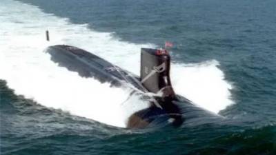 Подлодка ВМС США столкнулась с неизвестным объектом