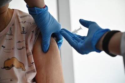 В одном регионе России ввели обязательную вакцинацию для части населения