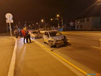 Несколько авто попали в аварию в Южно-Сахалинске