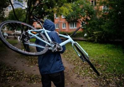 «Хотел вернуть, но поздно». В Лиде 11-летний мальчик украл велосипед