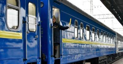 Ко Дню защитников и защитниц "Укрзалізниця" запустила 15 дополнительных поездов
