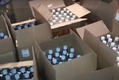 В Оренбургской области обнаружили 800 бутылок с нелегальным алкоголем