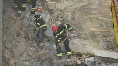 Число жертв обрушения жилого дома в Батуми выросло до девяти