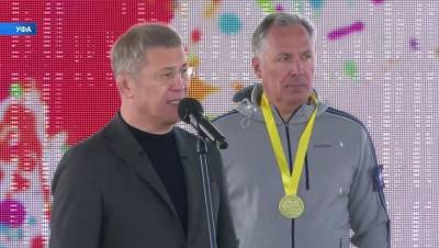 2022 метра и шоколадные медали: как прошел Всероссийский день ходьбы в Уфе