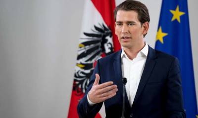 Канцлер Австрии решил своей отставкой смягчить коррупционный скандал