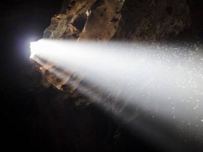 В Бразилии семь человек завалило в пещере во время учений пожарных
