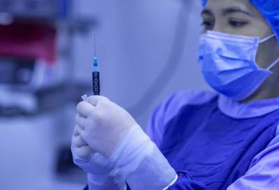 Вакцина «КовиВак» станет доступна для граждан старше 60 лет через несколько месяцев