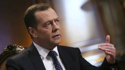 Медведев сообщил о начале продовольственного кризиса в мире