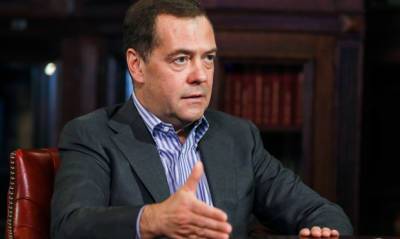 Дмитрий Медведев заявил по поводу вакцинации, что безопасность общества важнее прав отдельного гражданина