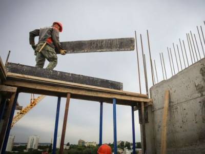 Нехватка рабочих рук: Москва оценила дефицит трудовых ресурсов на стройках