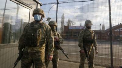 США и ЕС обеспокоены концентрацией российских военных у границ Украины