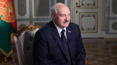Латушко представил белорусам план борьбы против Лукашенко