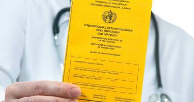 Минздрав предупреждает: COVID-сертификат в "Дії" не получат те, кто вакцинировался не в Украине