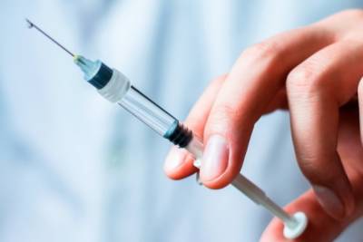 За неделю в Украине сделали больше прививок от коронавируса, чем за весь июнь