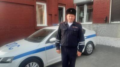 В Новосибирске тяжелобольная пациентка добралась до больницы с полицейскими и мигалкой