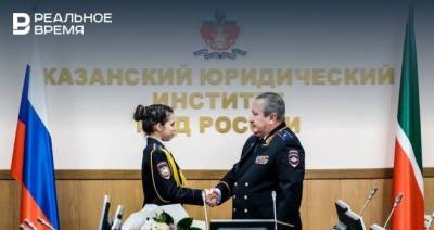 Глава МВД России наградил 30 полицейских за спасение людей — в их числе представительница Казани