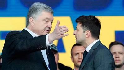 Зеленский и Порошенко прошли бы во второй тур президентских выборов – опрос Центра Разумкова