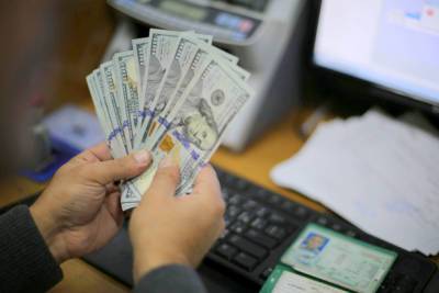 Титанический шекель: экономисты пытаются объяснить запредельный курс израильской валюты