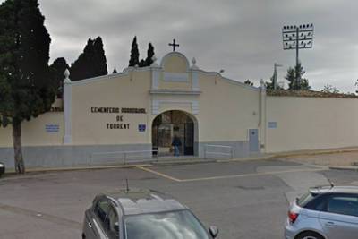 Два человека погибли на кладбище в Испании из-за ссоры цыганских семей