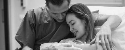 Дмитрий Тарасов - Анастасия Костенко - Дмитрий Тарасов показал новорожденного сына - runews24.ru