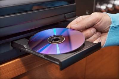 Создана замена компакт-диску, вмещающая 700 терабайт