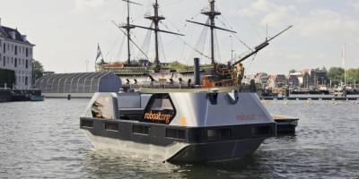 В Амстердаме заработало первое в мире беспилотное водное такси