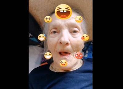 Власти назвали бесчеловечным поступок челябинских блогеров, снимавших для TikTok пожилую женщину в деменции