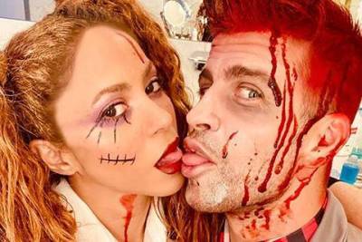 Шакира опубликовала редкое фото с Жераром Пике в честь Хэллоуина