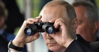 "Можем посмотреть на него в прицел". Путин о корабле НАТО в акватории Черного моря