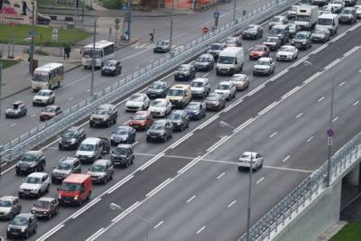 Автоэксперт оценил возможность введения штрафа за опасное вождение в РФ