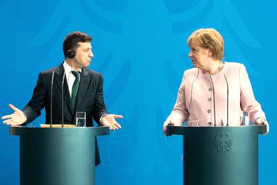 Зеленский пожаловался Меркель на энергетический кризис