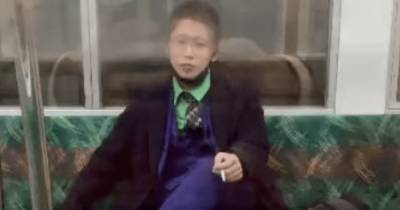 Совершивший нападение в метро Токио мужчина просит о смертной казни (видео)