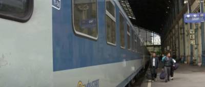 Укрзализныця возобновила движение еще одного поезда в Европу