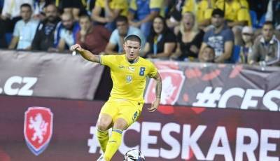 Корниенко переведен в основной список сборной Украины вместо Миколенко