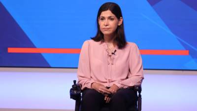 Нафтали Беннет - Карин Эльхарар - Министра Израиля на инвалидной коляске не пустили на форум в Глазго из-за проблем доступности - vesty.co.il - Англия - Израиль