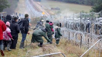 Полиция Польши задержала активистов, направлявшихся помочь мигрантам