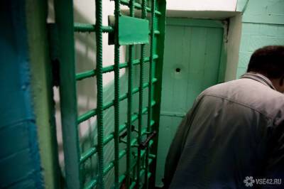 Gulagu.net опубликовал новые видео с жесткими пытками заключенных в тюремной больнице под Саратовом - news.vse42.ru - Саратовская обл. - Саратов