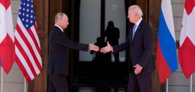 «Коммерсант» сообщил о подготовке новой встречи Путина и Байдена