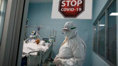 Заболеваемость COVID-19 в Ленобласти идет на спад – выявлено 383 новых случая
