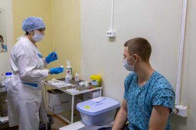Названы пункты вакцинации в Новосибирске, где можно привиться от COVID-19 без записи