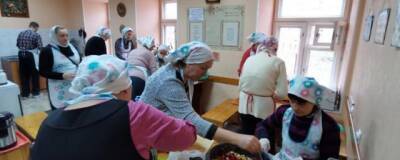 Для бездомных в Череповце открыли благотворительную столовую при воскресной школе