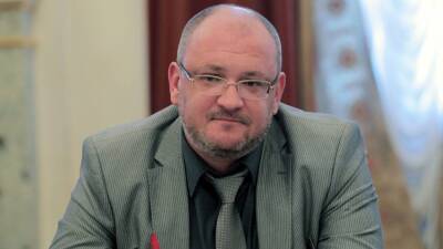 Экс-депутат Резник мог пользоваться услугами наркоторговца еще за год до своего задержания