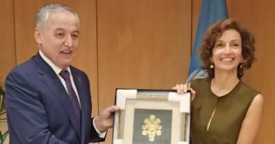 Глава МИД Таджикистана провел встречу с Генеральным директором ЮНЕСКО