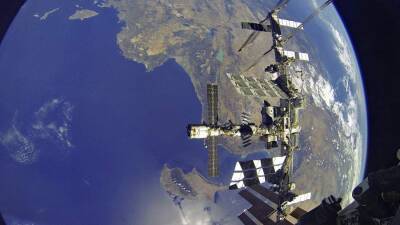 «Роскосмос» сообщил о сближении фрагмента китайского спутника с МКС 12 ноября