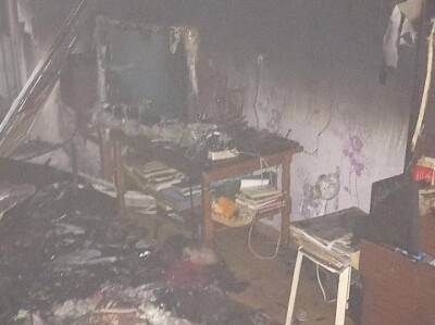 Подробности пожара в Дятловском районе: соседи вынесли пенсионерку из горящей квартиры