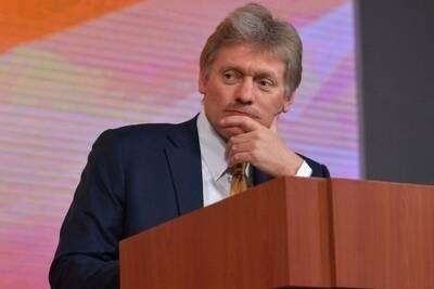 Песков оценил возможность обязательной вакцинации от коронавируса в России