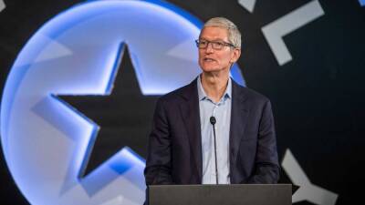 Глава Apple призвал нежелающих скачивать приложения с App Store перейти на Android