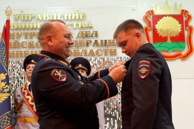 Липецкий полицейский награждён медалью «За смелость во имя спасения»