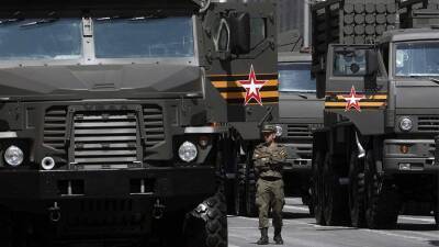Армия России до конца года получит тяжелую огнеметную систему ТОС-2