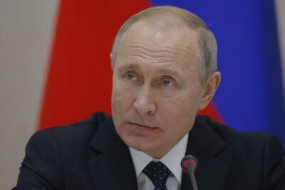 Путин заявил о важности своевременной вакцинации и ревакцинации